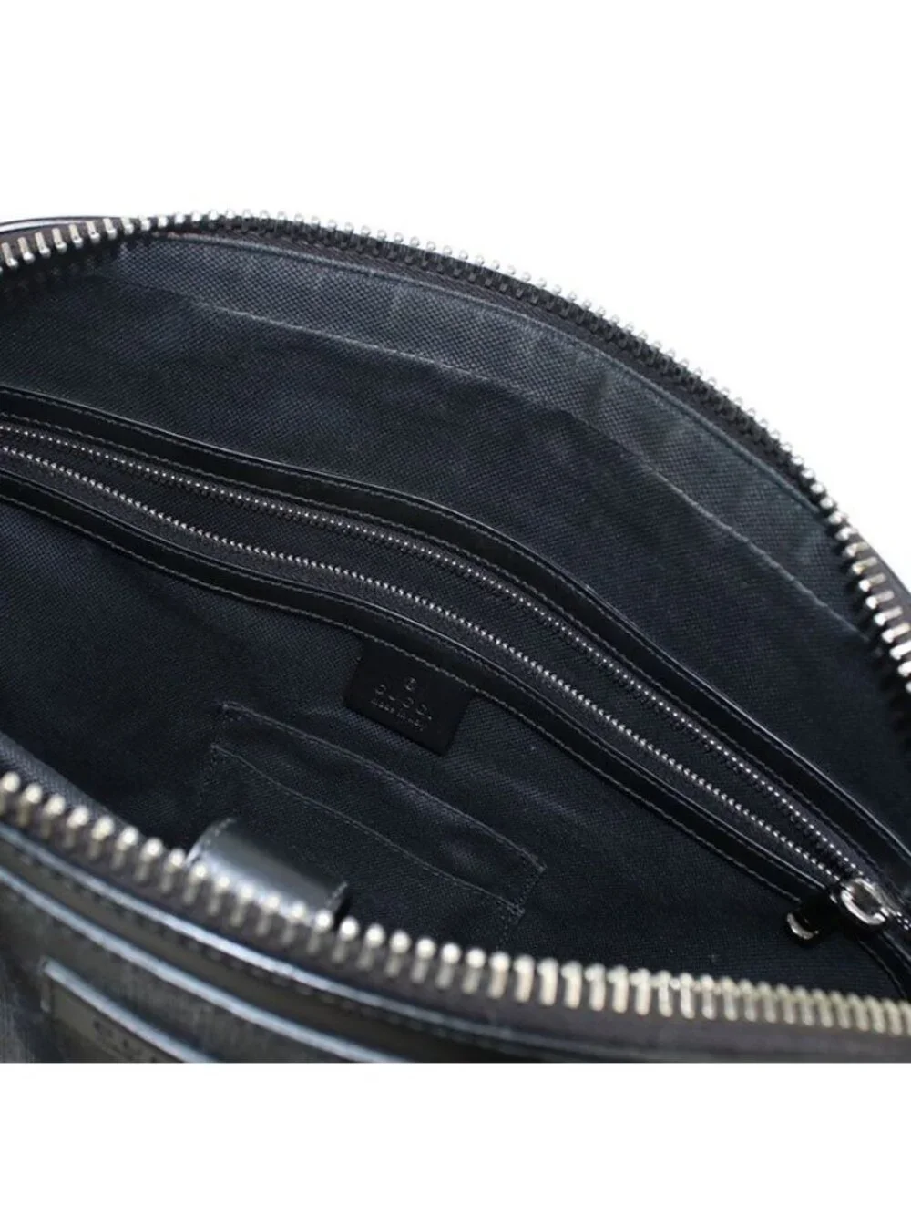 Gucci 2-Way GG Supreme Briefcase
